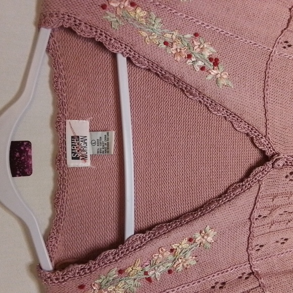 Vintage Sarah Morgan Embroidered mauve Knit Sweater - Picture 3 of 16